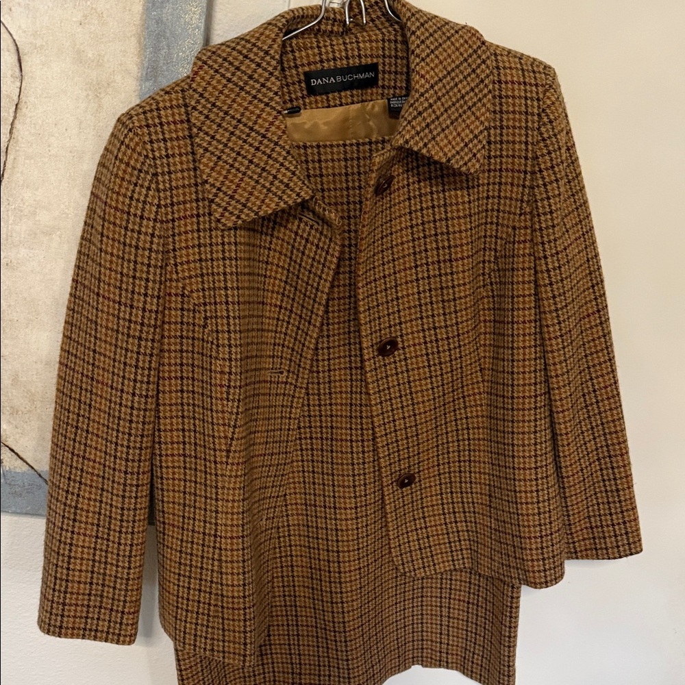 Dana Buchman Tan and Black Checkered Blazer